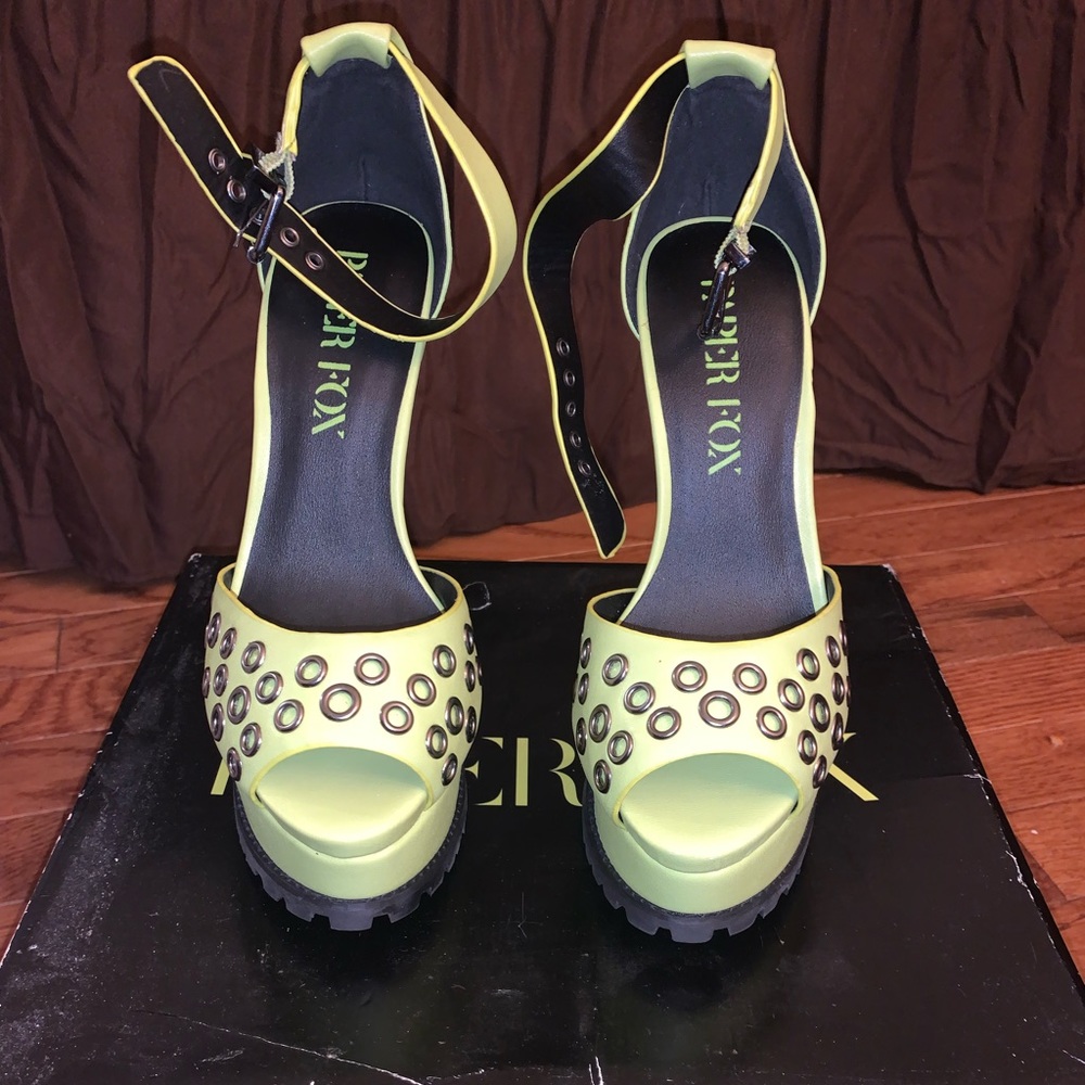 Paperfox Platform Heel